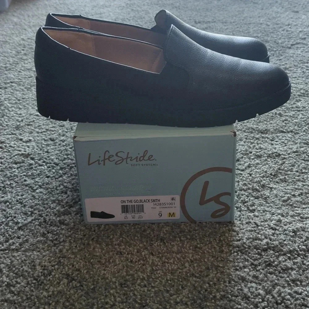 Woman's Life Stride Size 9 On the go black - Picture 3 of 6